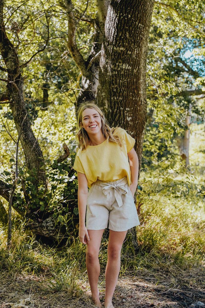 Sumi Shorts in almond - hōm 